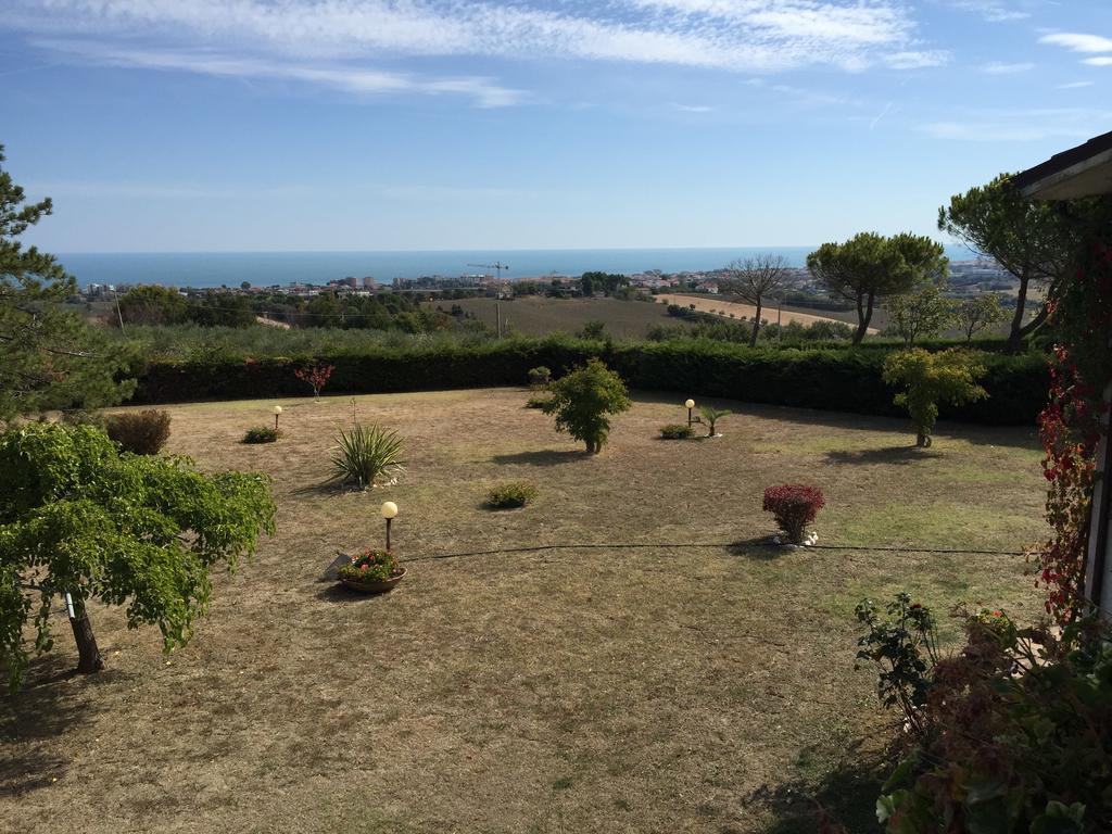 Villa Dolcevita San Costanzo Экстерьер фото